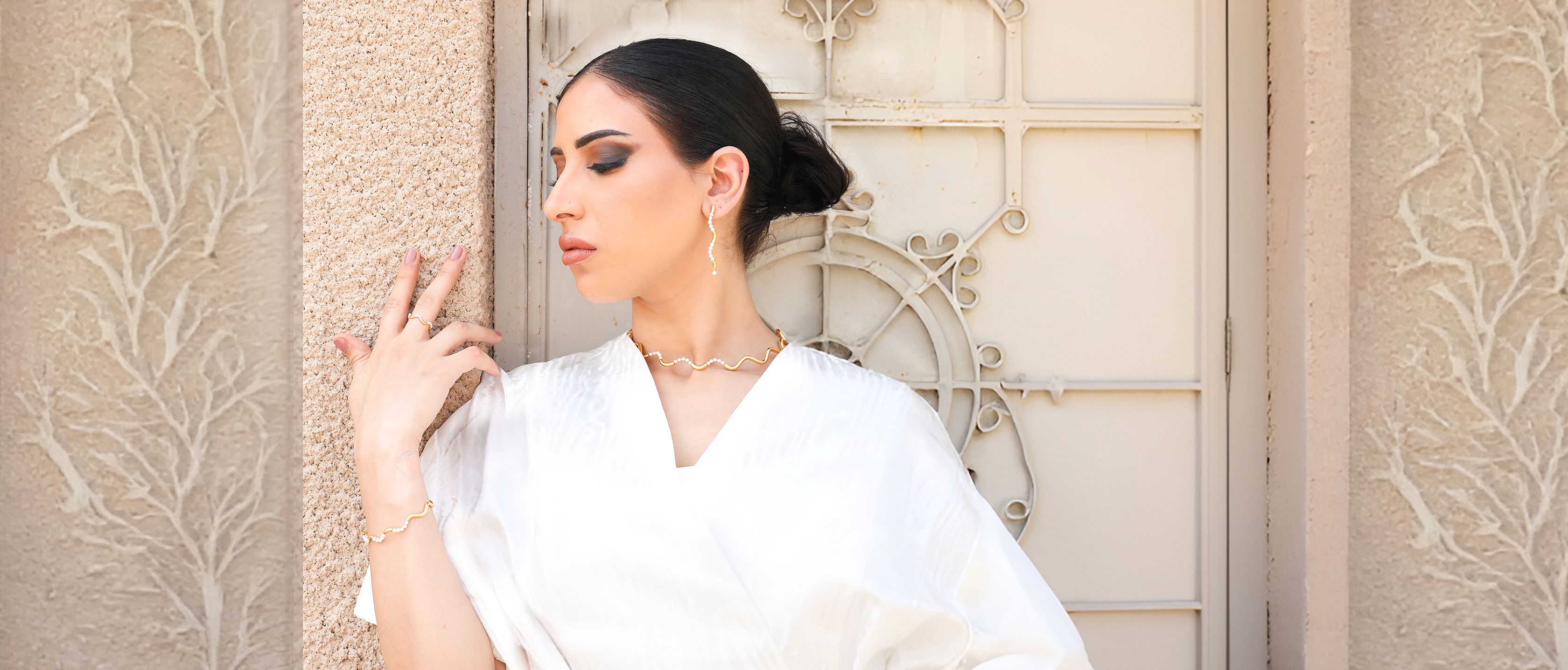 Anaqat Al Zaman