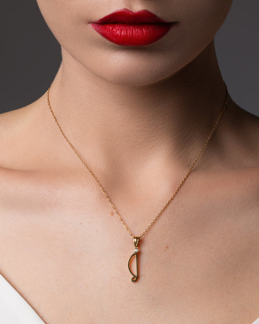 Necklace with the letter 'C' in hieroglyphics, 18k gold, adorned with lab diamonds