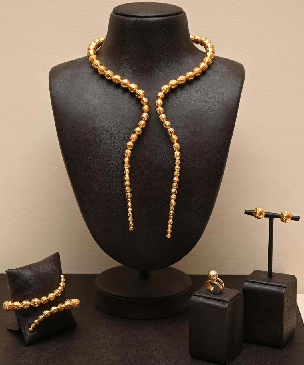 Golden Lariat Pearl Ball Set