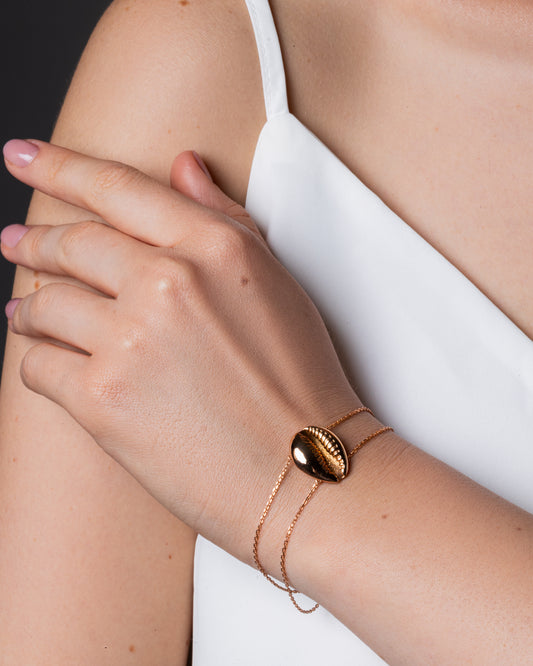 Golden Shell Bracelet