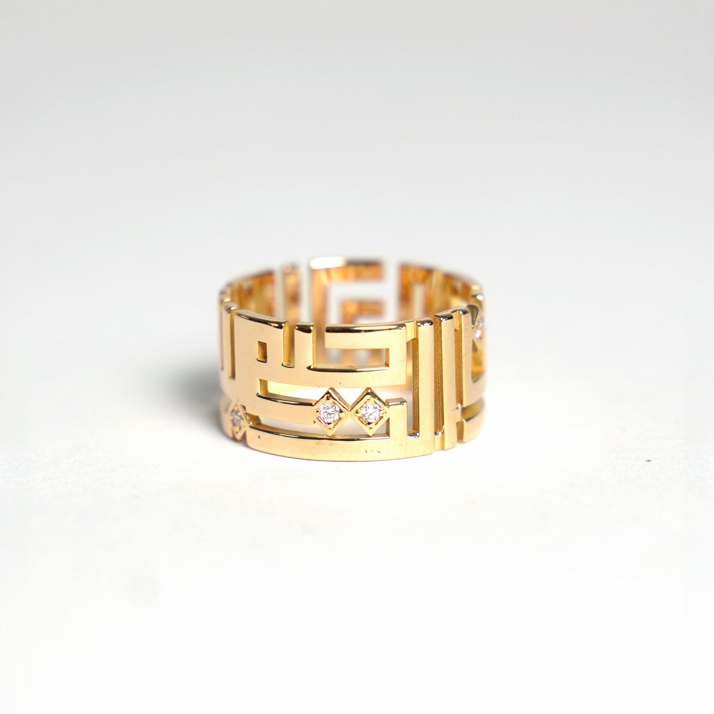 18K Gold Ring with Kufic Script Design