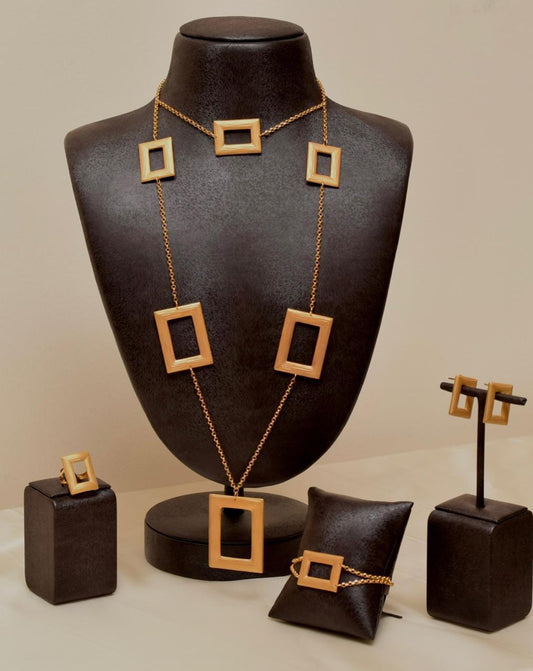 Geometric Elegance Necklace Set