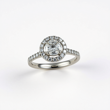 Radiant Cushion-Cut Diamond Halo Ring | 18k Gold